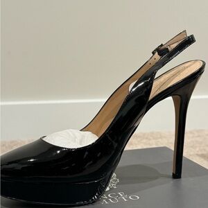 Vince Camuto Norita Size 9.5 Black Patent Leather Slingback Stilleto Heel